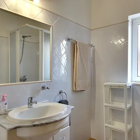 In Near & Pool Καρβοέιρο