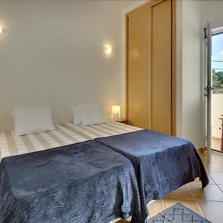 Villa In Near & Pool Carvoeiro (Lagoa)